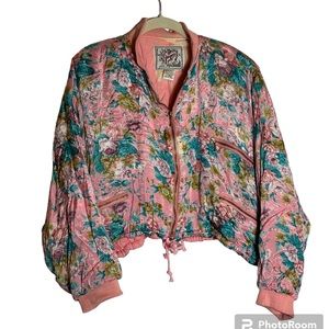 Vintage Jayou satin crop bomber jacket floral tropical print pink.